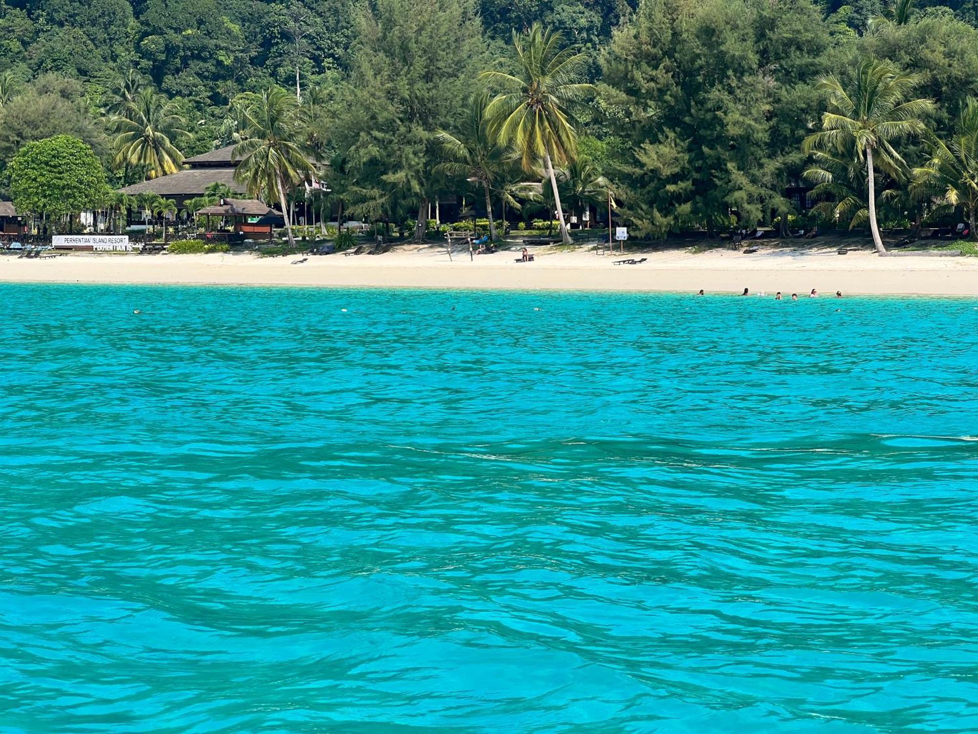 Hotel Perhentian Suria Kampong Pasir Petani Exterior foto